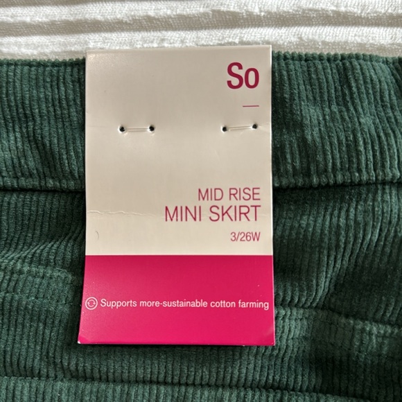 So Mid Rise Mini Skirt Posy Green Corduroy frayed hemline 3 / 26W NWT JG13Y008RS - Picture 10 of 11
